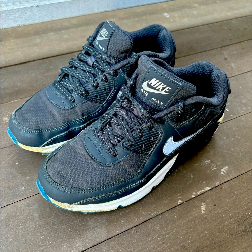 Nike Air Max 90 (youth 5.5)